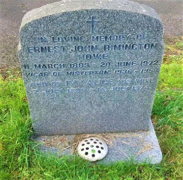 Ernest's father, the Rev. Newton Ebenezer Howe